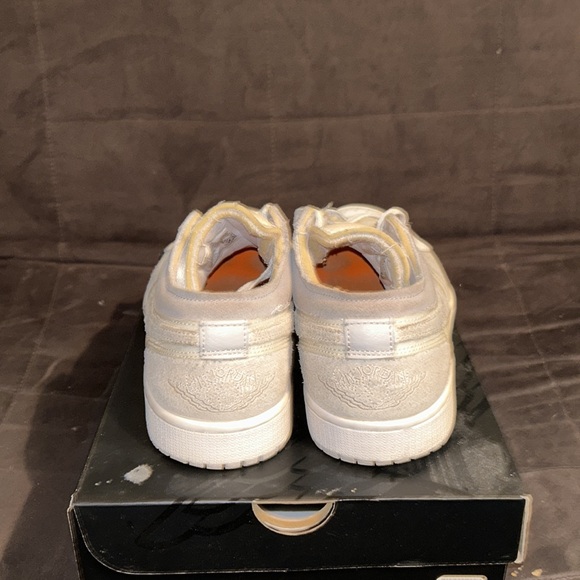 Jordan 1 low SE craft “ inside out “ - Picture 4 of 5